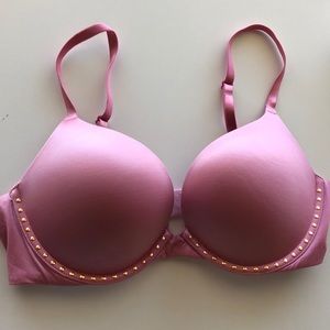 Victoria’s Secret very sexy bra